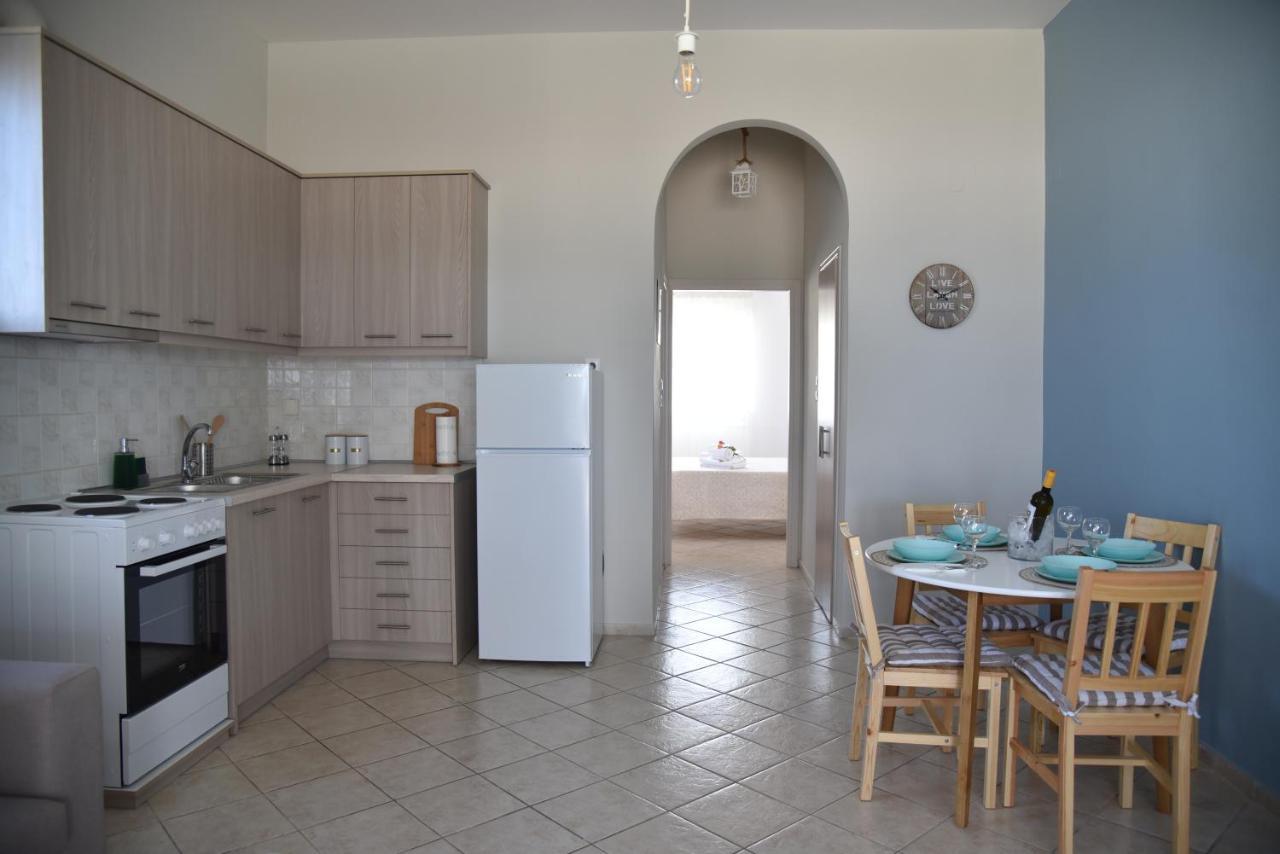Family Apartments 1 Λέχαιο Εξωτερικό φωτογραφία