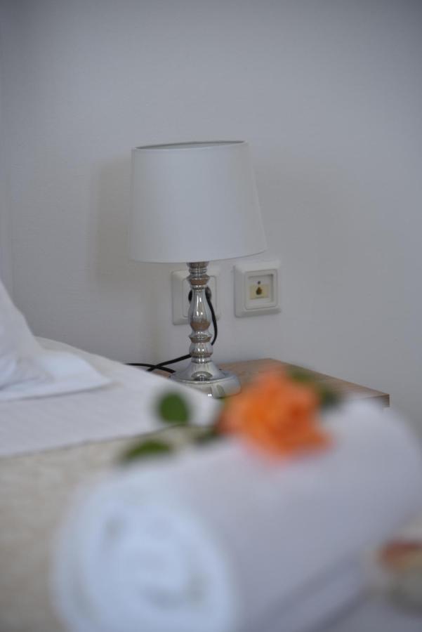 Family Apartments 1 Λέχαιο Εξωτερικό φωτογραφία