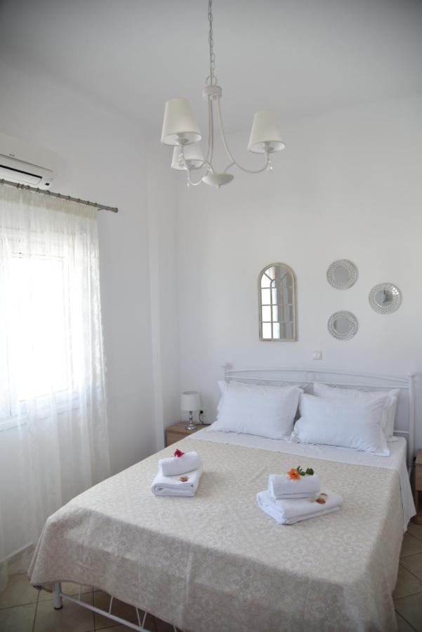 Family Apartments 1 Λέχαιο Εξωτερικό φωτογραφία